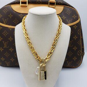 Authentic Louis Vuitton Padlock w/Unbranded Stainless Steel Gold Plated Chain